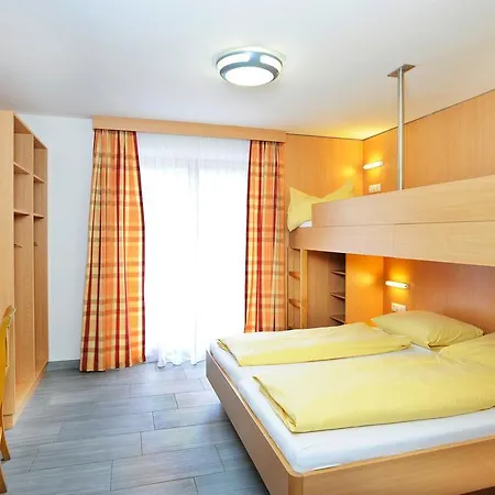 Hostel Jugendhotel Aicher