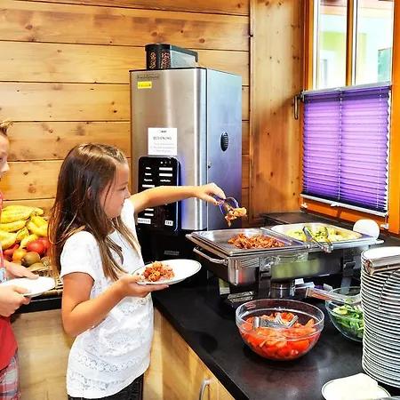 Hostel Jugendhotel Aicher Wagrain