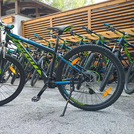 Hostel Jugendhotel Aicher Wagrain