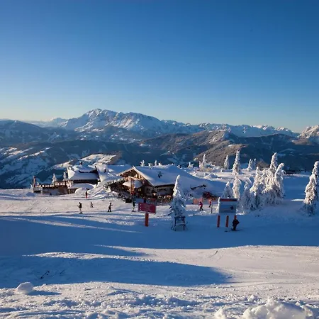 Hostel Jugendhotel Aicher Wagrain