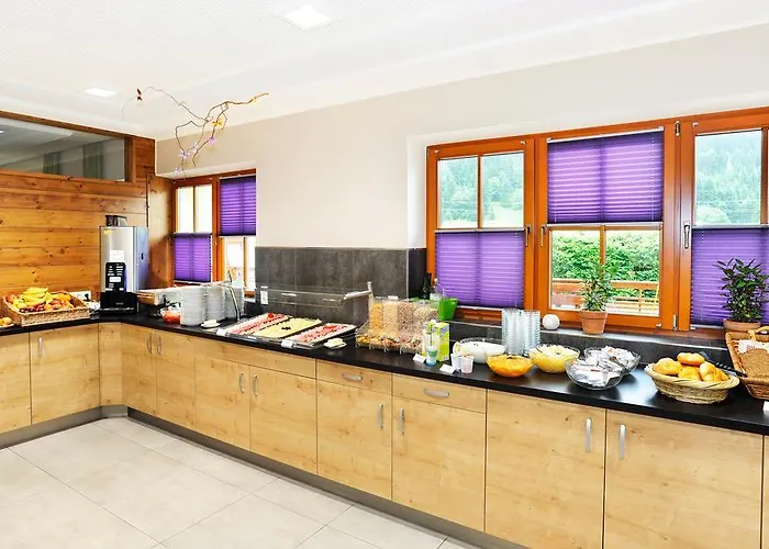 Jugendhotel Aicher *